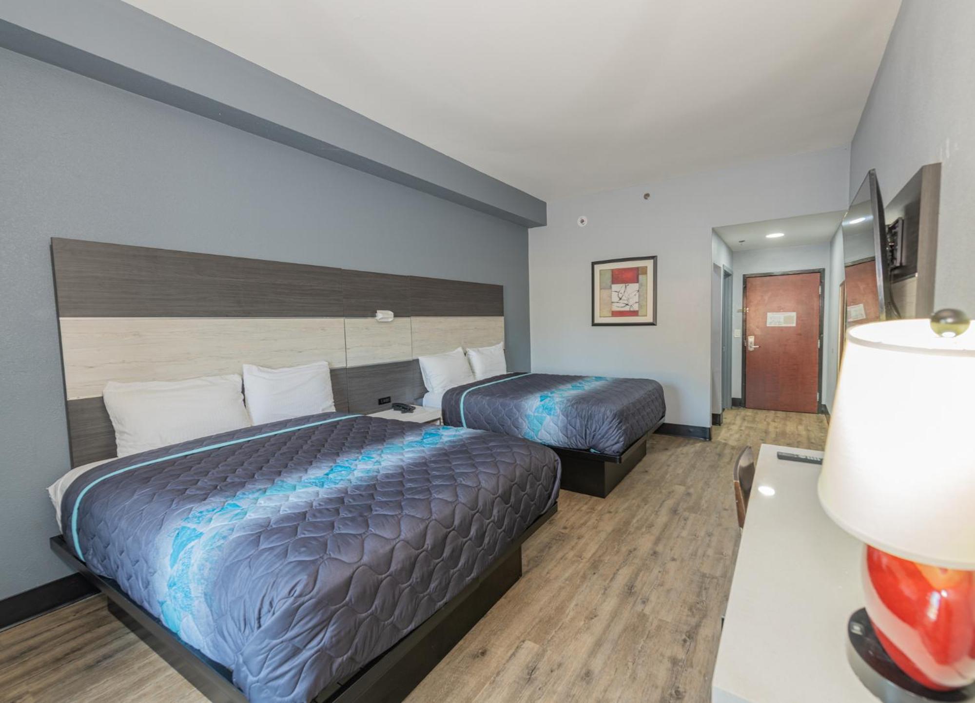 Jamestown Inn & Suites Рівердейл Екстер'єр фото